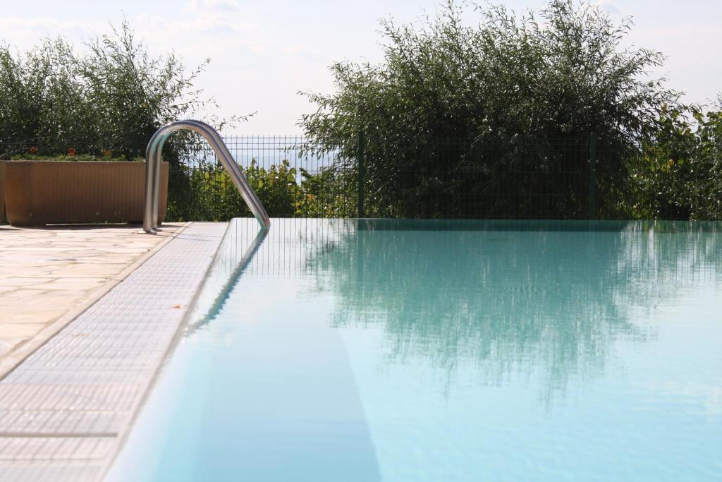Апарт отель Borgo Blu Poggio Лацизе Экстерьер фото